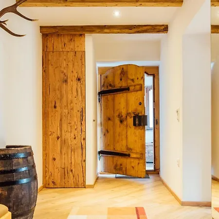 Private * Traunkirchen