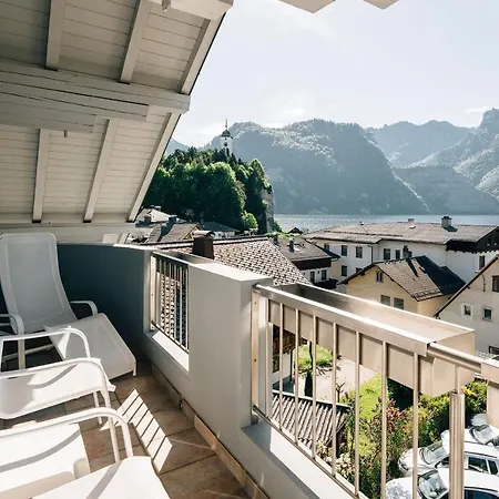 Private Traunkirchen