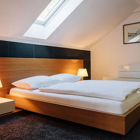 Private Traunkirchen